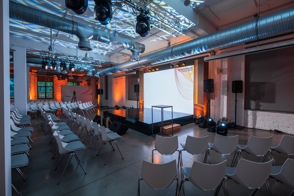 Przestrzeń eventowa - sala przygotowana do szkolenia w Concordia Design